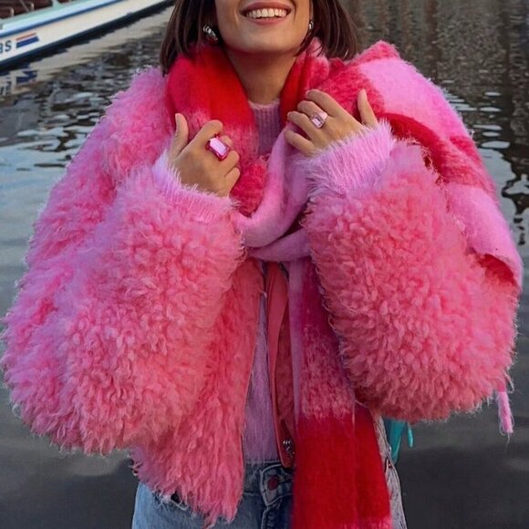 Pink Casual Women's Faux Fur Cropped Jacket - Picture 3 of 5